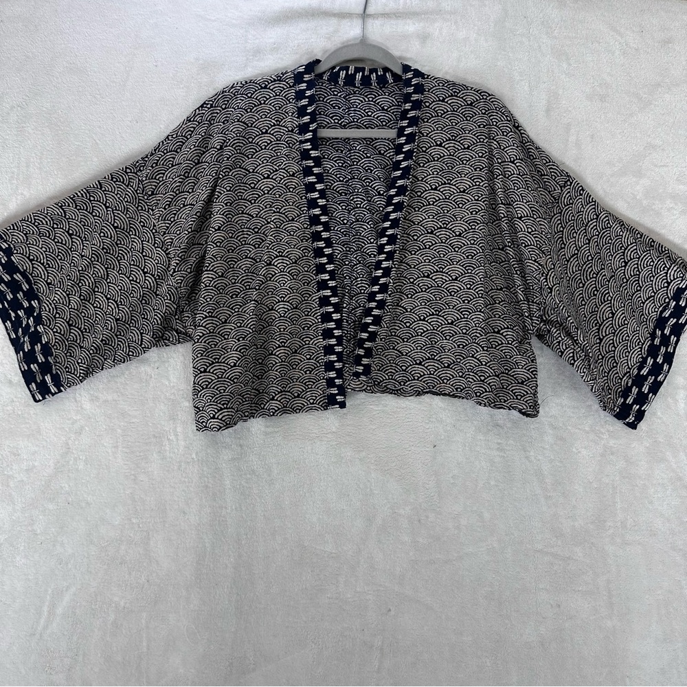 Cropped Noragi Navy and White Wave pattern Women's handmade OS Japanese